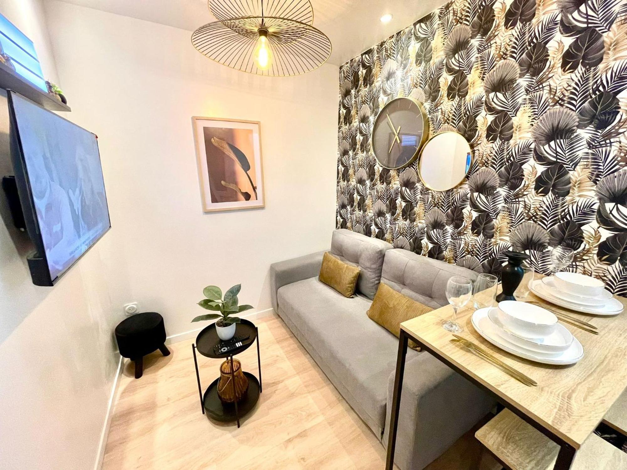 Chic Oasis In Rouen Apartment ภายนอก รูปภาพ